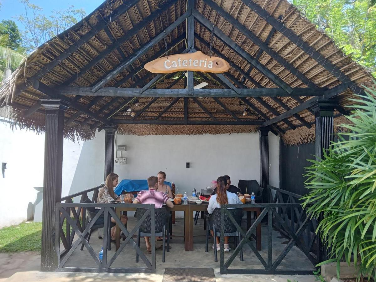 Elephant Park Family Bungalow Udawalawe Eksteriør billede